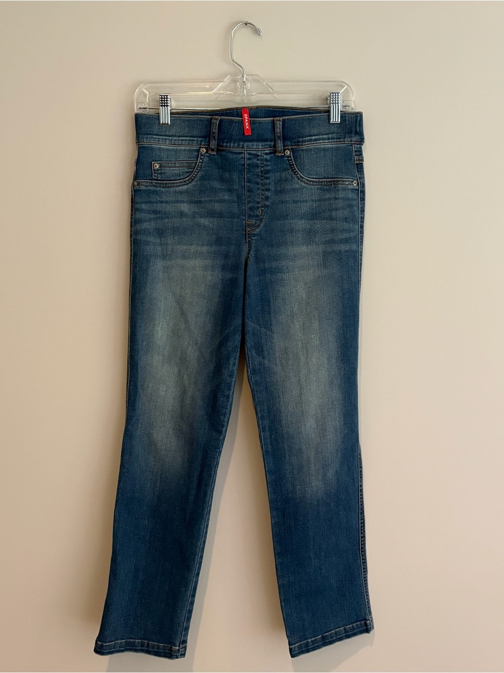 SPANX Women's Straight-Leg Pull On Jeans in Medium Blue Wash Size M